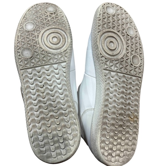 maison margiela clinics - Picture 6 of 6